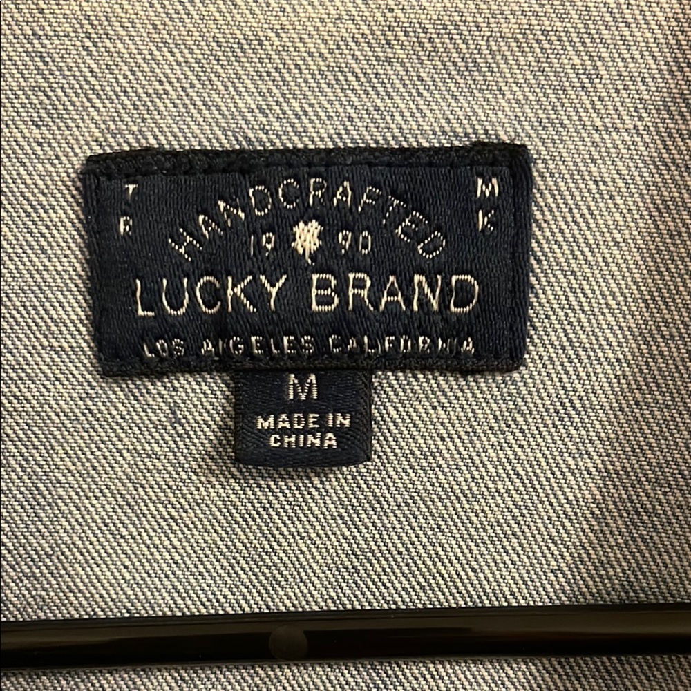 Lucky Brand Blue Jean Jacket Timeless Denim Essential - Picture 2 of 3